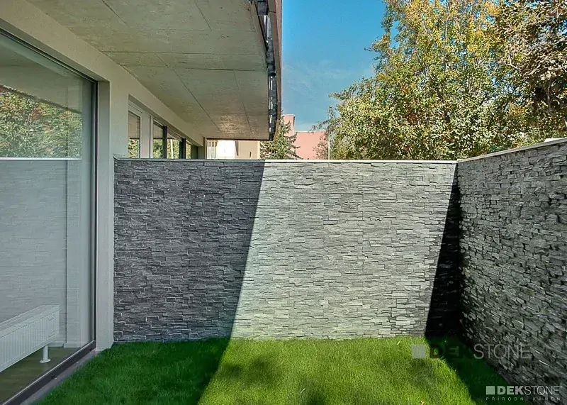 N3003 Black Slate - Rustikal plošný díl - Rustical (0,33 m2)